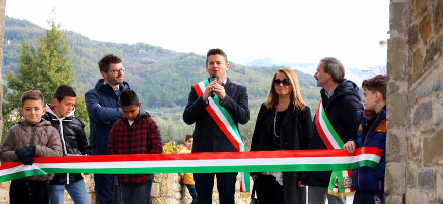 Montemarciano: un giorno di festa per il restauro della porta
