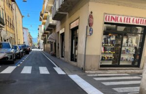Via Roma, conclusi i lavori di asfaltatura della strada e nuova segnaletica orizzontale